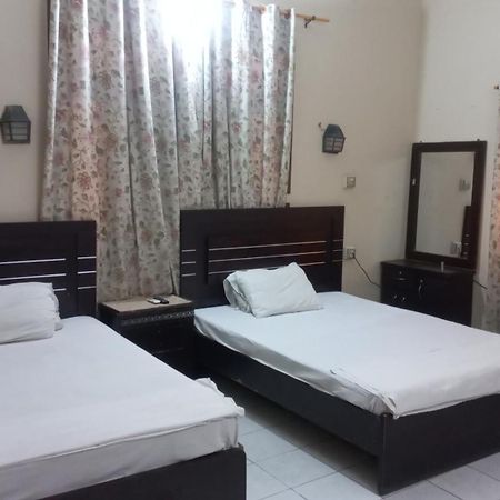Al Rehman Guest Hous Hotel Hyderabad Exterior foto